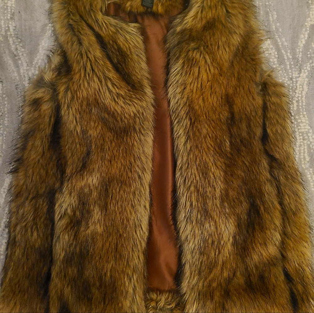 Steve Madden faux fur vest